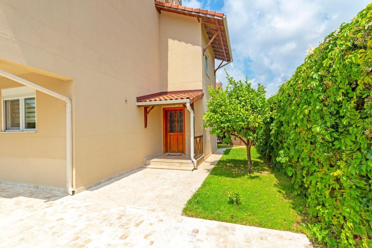 Paradise Town Villa Alison Belek Exterior photo